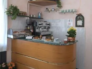 塞西尔酒店 比萨